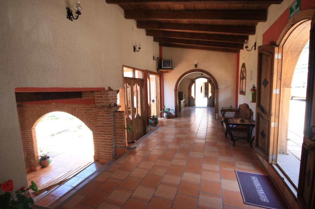 Hotel Santo Tomas Mexico San Cristobal De Las Casas Exterior photo