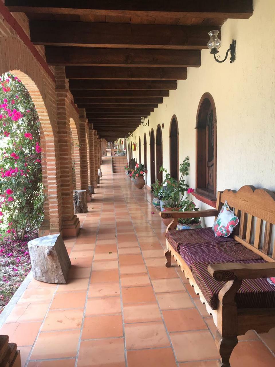 Hotel Santo Tomas Mexico San Cristobal De Las Casas Exterior photo